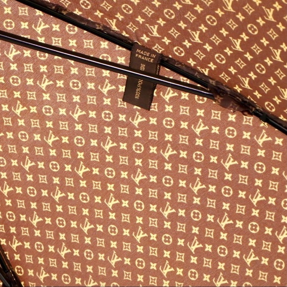 Louis Vuitton Umbrella LV Wood Handle Classic 35" - Picture 7 of 7